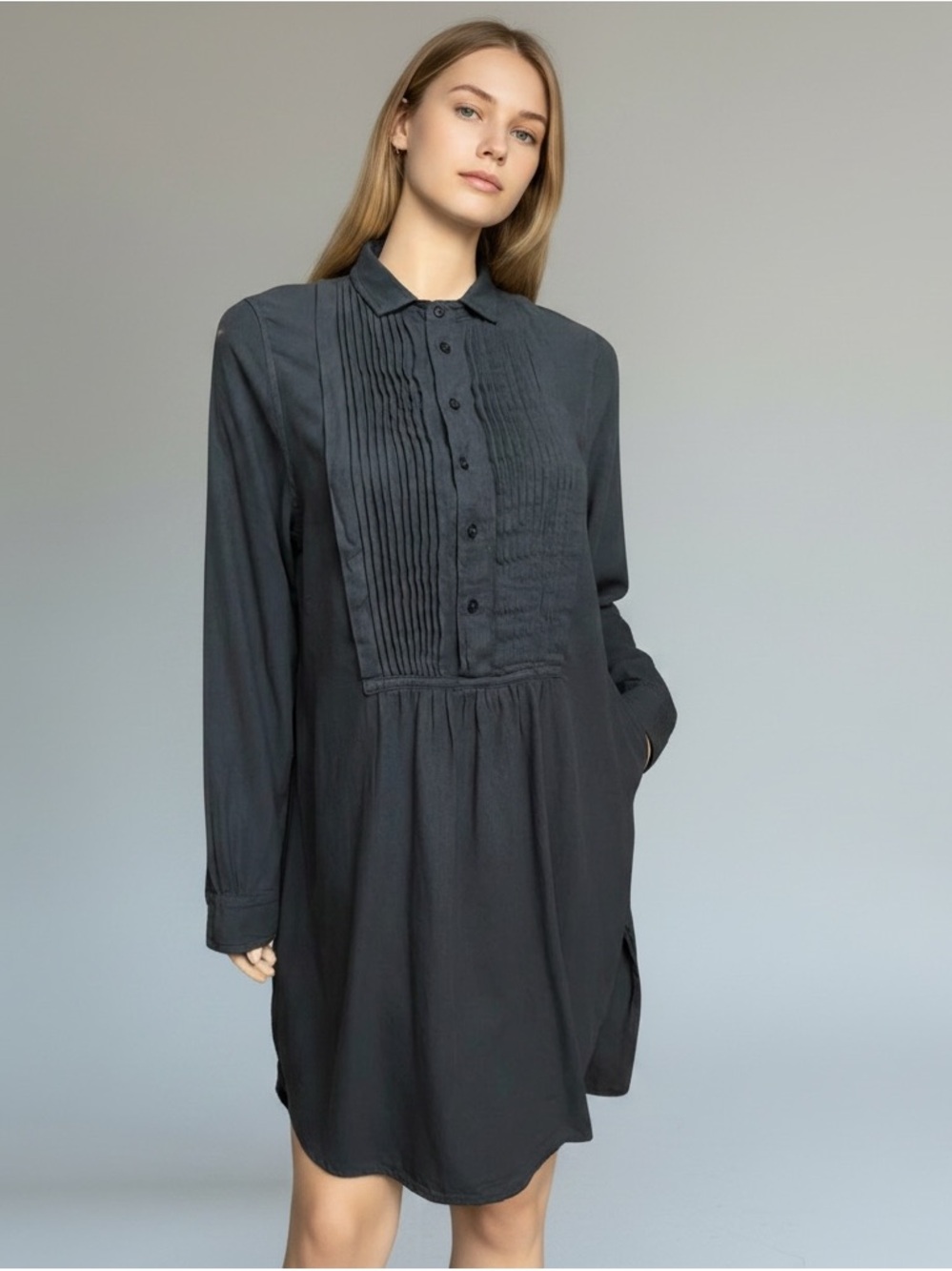 CP Shades Annette Tunic Long Sleeves S Tuxedo Pleated Six Button Front Placket